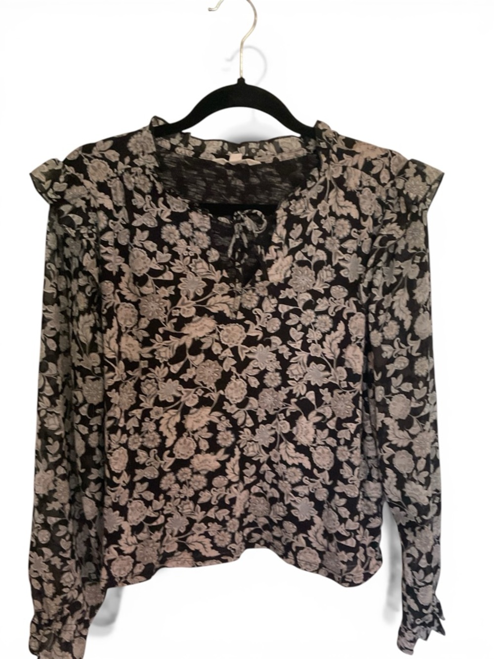Lucky Brand Womans Black Floral Tie-Neck Blouse 
Sheer sleeves Boho Peasant Top